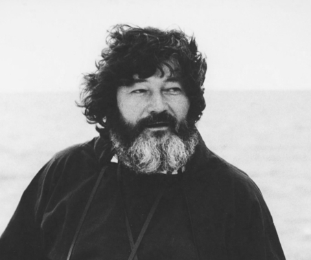 christian-fevrier-french-journalist-sailor-photographer-of-the-yachting-world-documentary-film-the-sea-eye-by-nicolas-raynaud