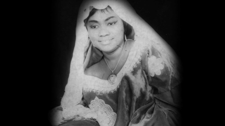 About the movie "Mama Casset: African Photo": An Interview with Fototracce