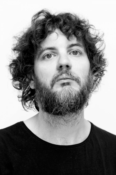 hugo-manso-film-director-argentina-film-foto-estudio-luisita-with-sol-miraglia-buenos-aires