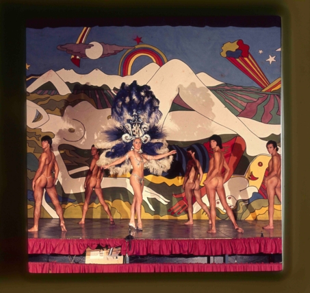 Sol Miraglia: Struck by the Foto Estudio Luisita's art of glamour