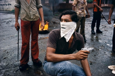 voyages-a-documentary-film-by-marc-karlin-on-the-photographic-work-by-susan-meiselas-in-nicaragua-magnum-agency